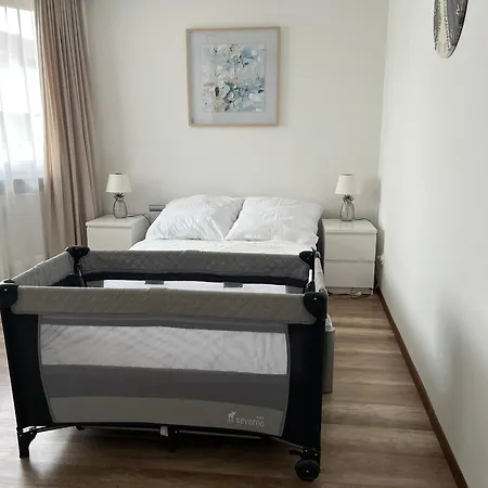 Grosszuegig Geschnittene, Helle, Schoene In Toplage Apartmán Augsburg